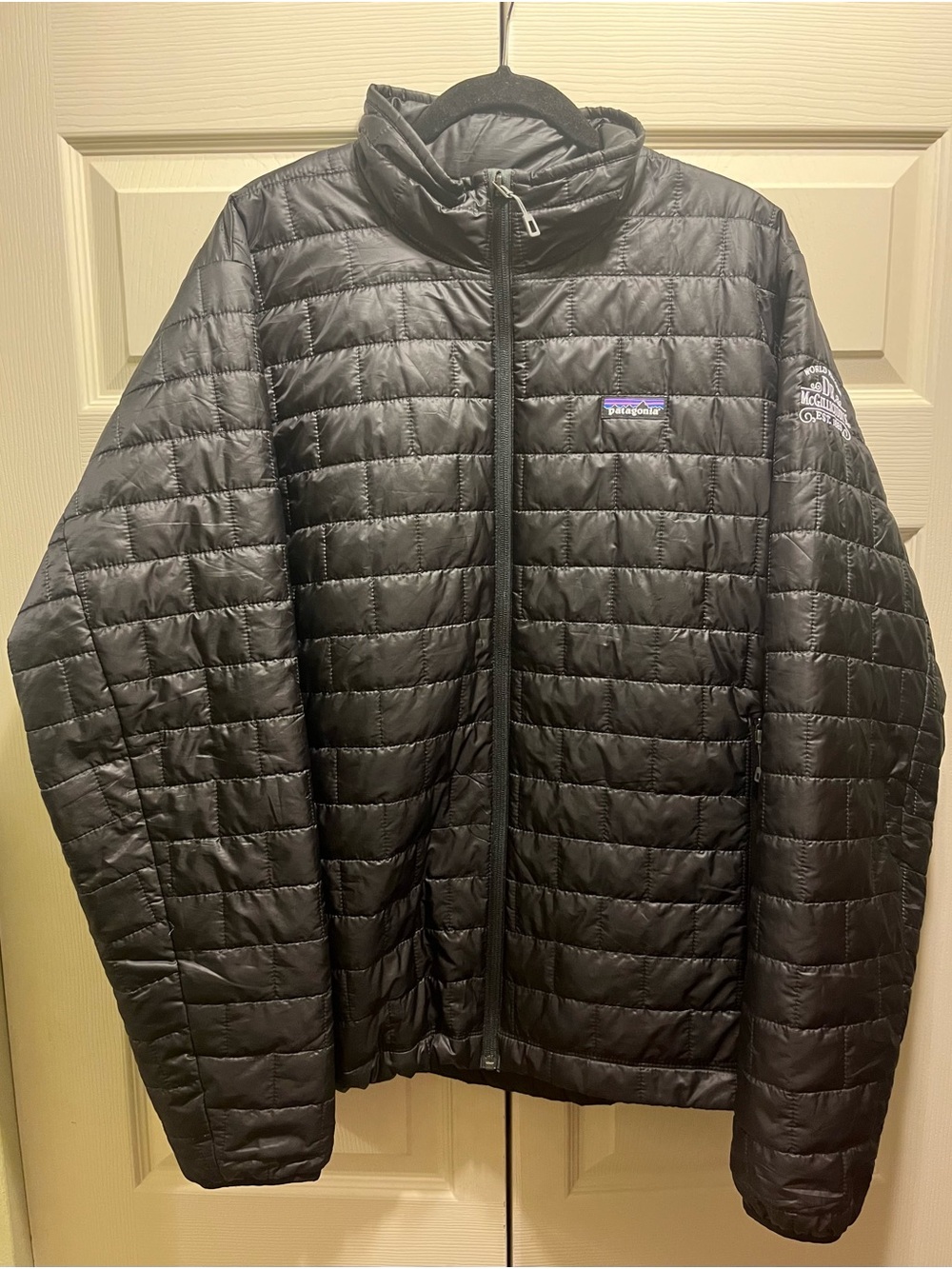 Patagonia Men’s XL Black Quilted Puffer Jacket Dr McGillicuddys